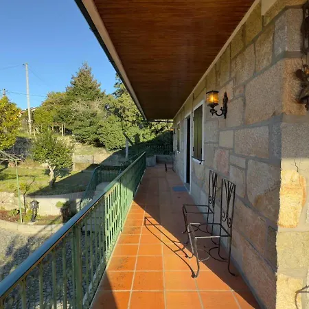 Casa Loureiro De Baixo - 4 Pessoas * Marco de Canavezes